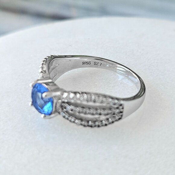 Blue Topaz Bow Ring, 925 Sterling Silver  Charmed Aroma - Picture 4 of 6
